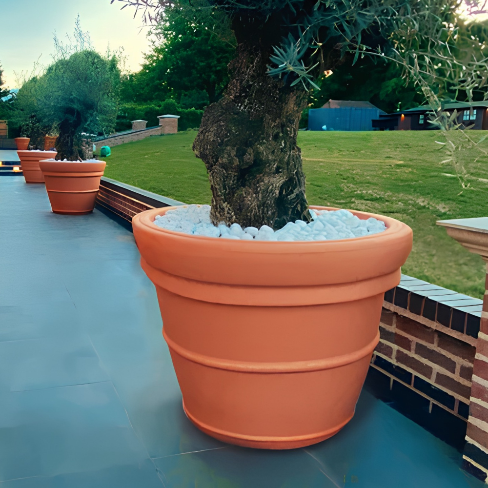 Prestige Extra Large Terracotta Style Pot Planter - Image 8
